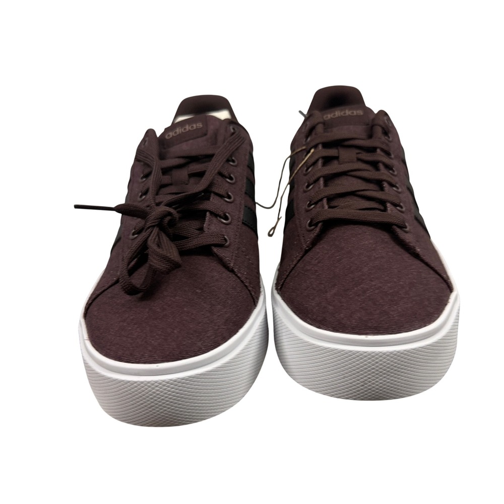 Adidas Daily 4.0 Sneaker M 10 W 11 Burgundy Canvas JQ5615 Low Top Platform - Picture 2 of 6